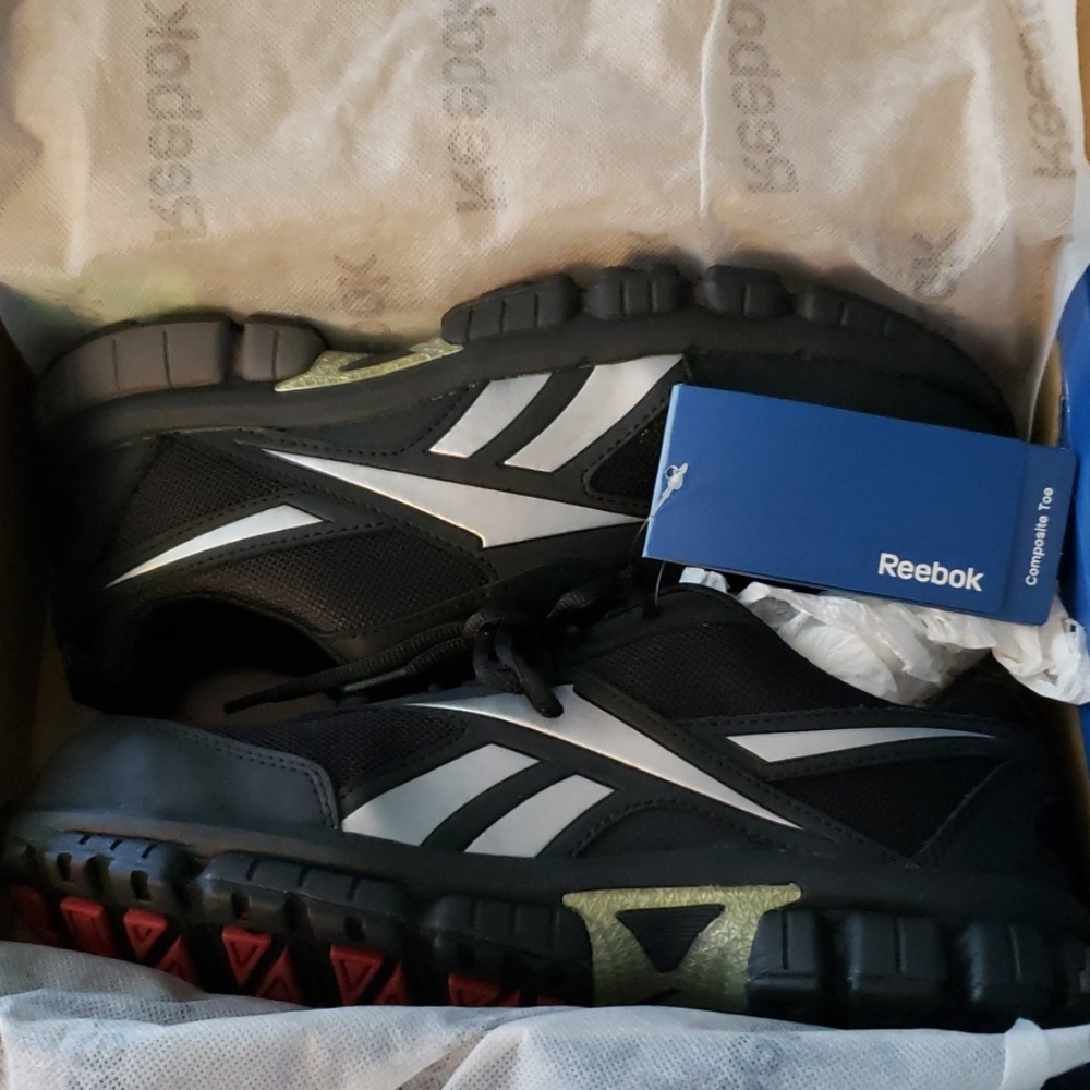 men steel-toe shoes